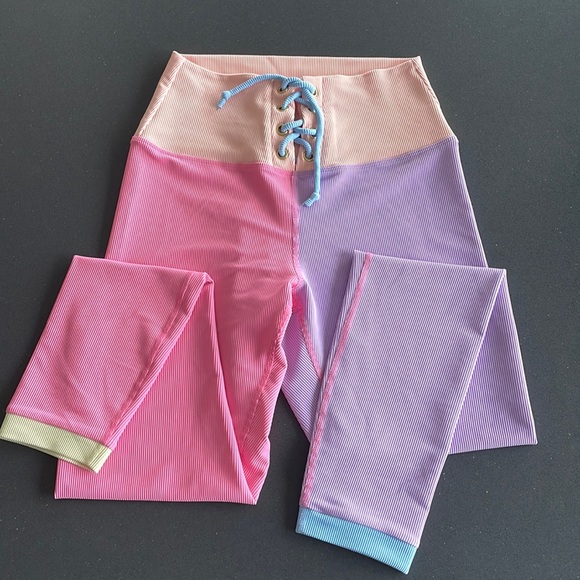 LoveShackFancy x Beach Riot Riley Leggings - Picture 1 of 3